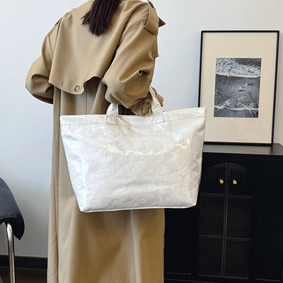 Edelinde® | Tote Tasche mit Zeitungsdruck