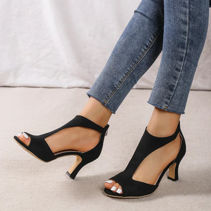 Elora | Orthopädische Sandalen mit Absätzen™